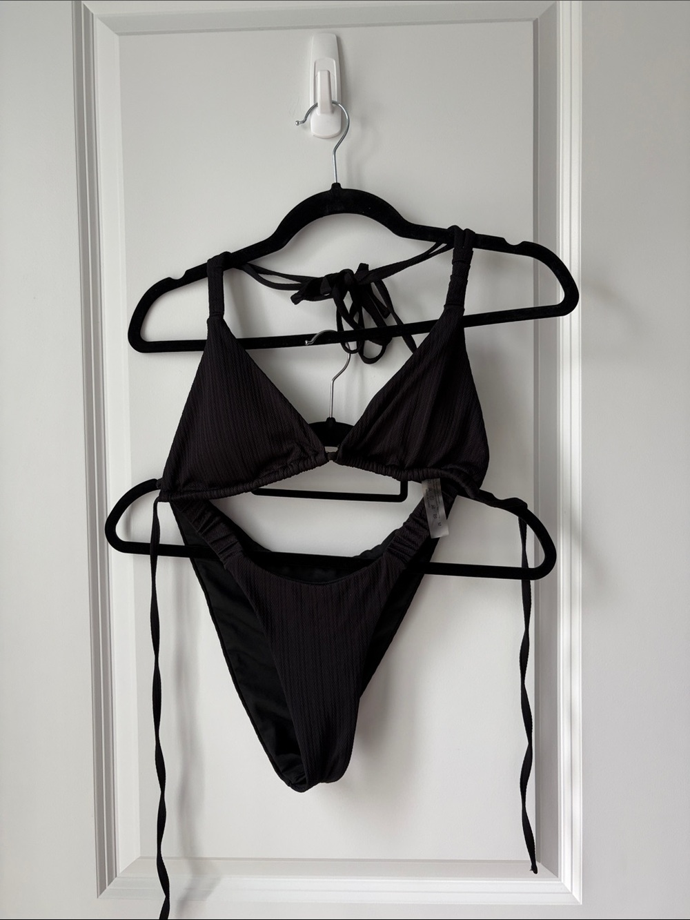 SHEIN Black Triangle Tie Bikini Set